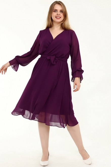 Eleganta violeta kleita